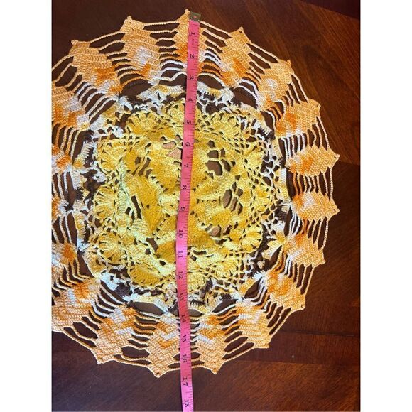 Handmade 16” doily orange yellow spiral retro inspired 70’s - Picture 3 of 4